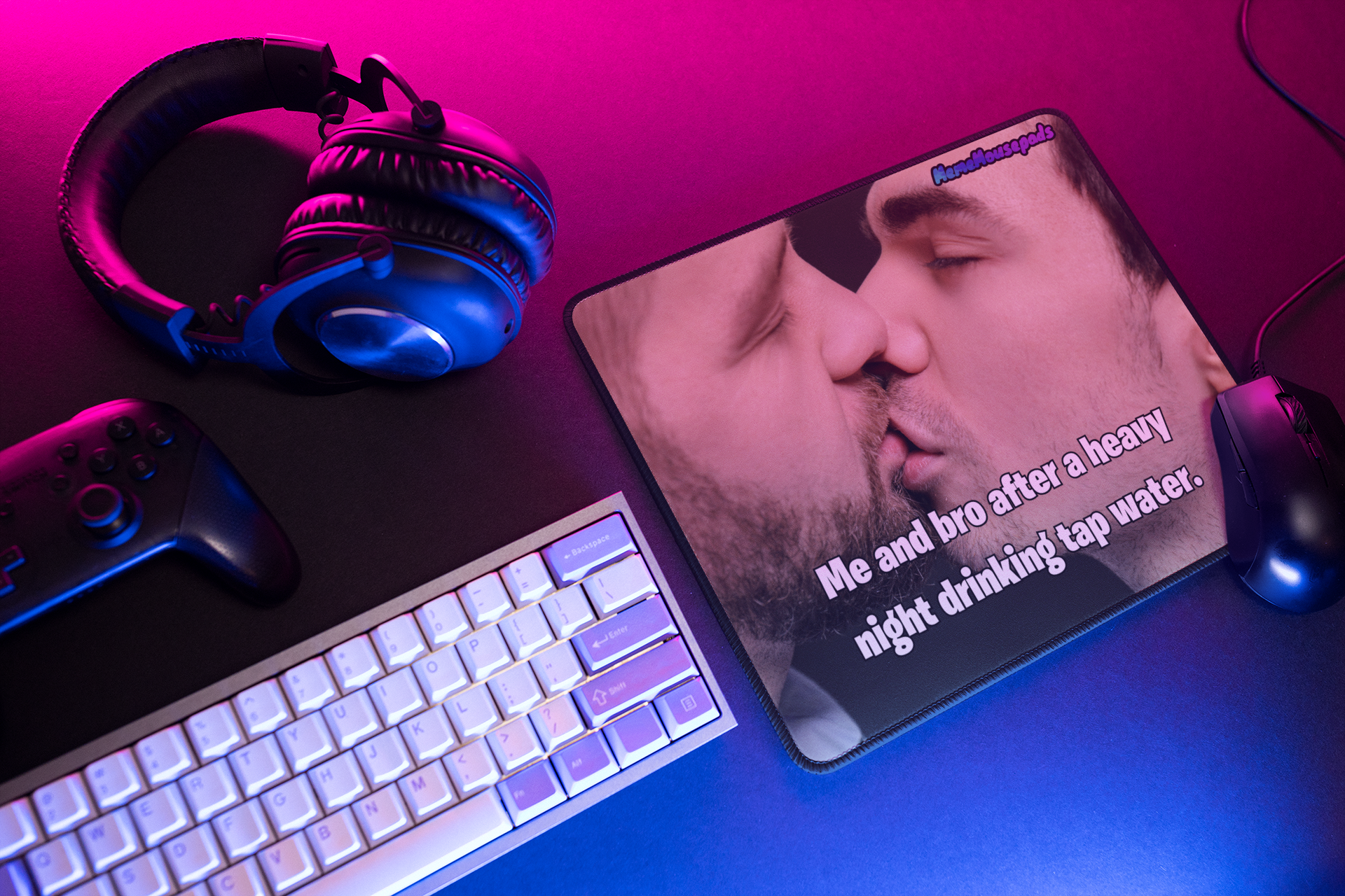 Funny "No Homo" Meme Mouse Pad